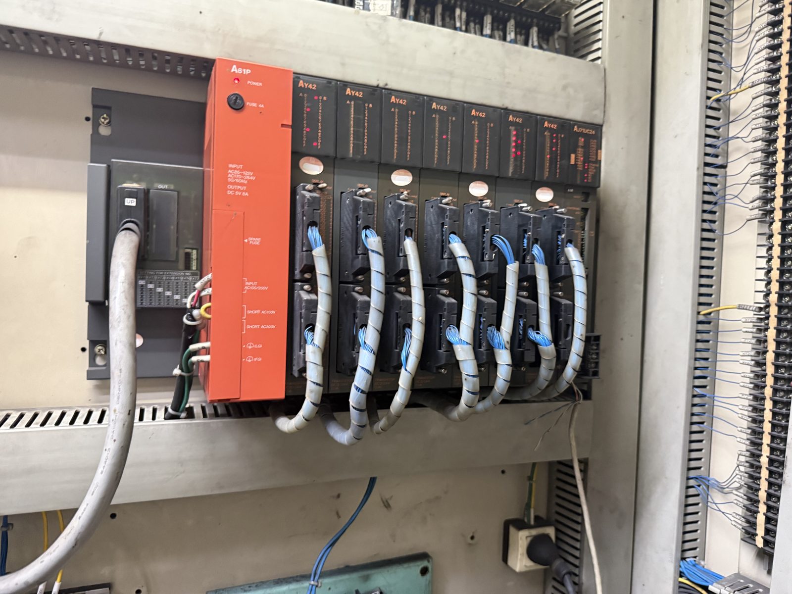 20 年老 A 系列 PLC 整套換成 iQ-R 2